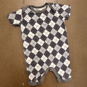 Bestaroo Newborn Baby Boy Gray Argyle Modal Romper • Size 0-3M